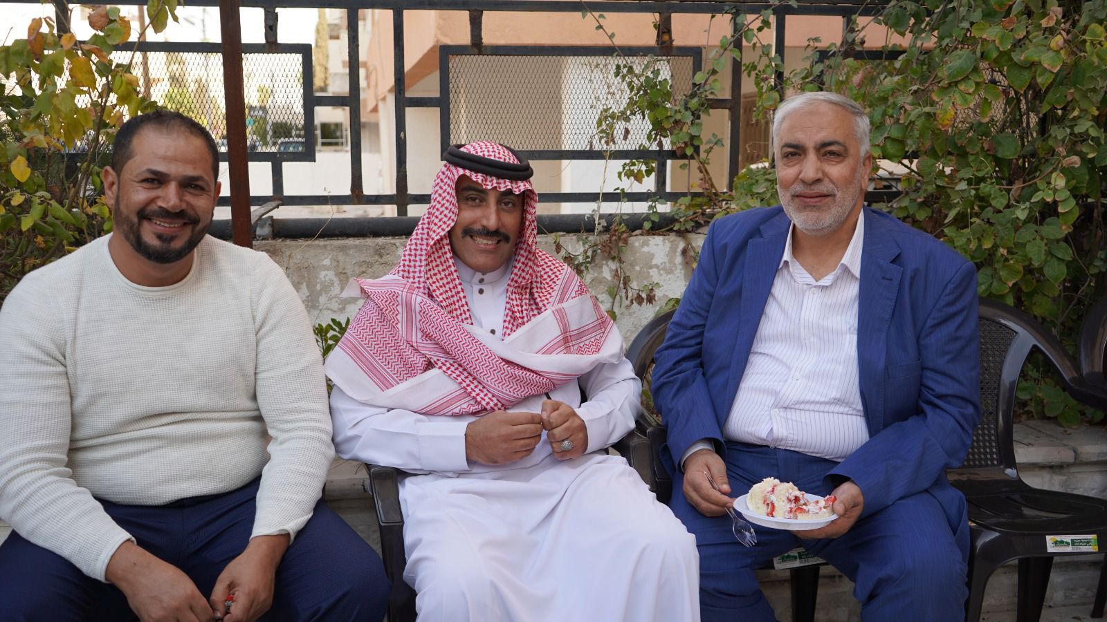 قيادات ونواب حزب إرادة يكرمون أمينهم العام البطاينة