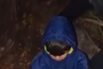 لبنانيون يعثرون على طفل سوري مقيد ..( فيديو)