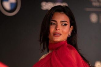 أسماء جلال ترتدي فستان أحمر في ختام مهرجان الجونة السينمائي