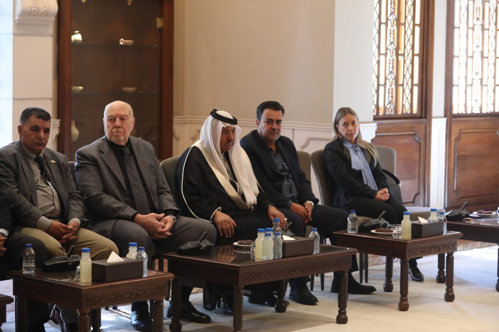 العيسوي يلتقي فعاليات ثقافية وأكاديمية وإعلامية