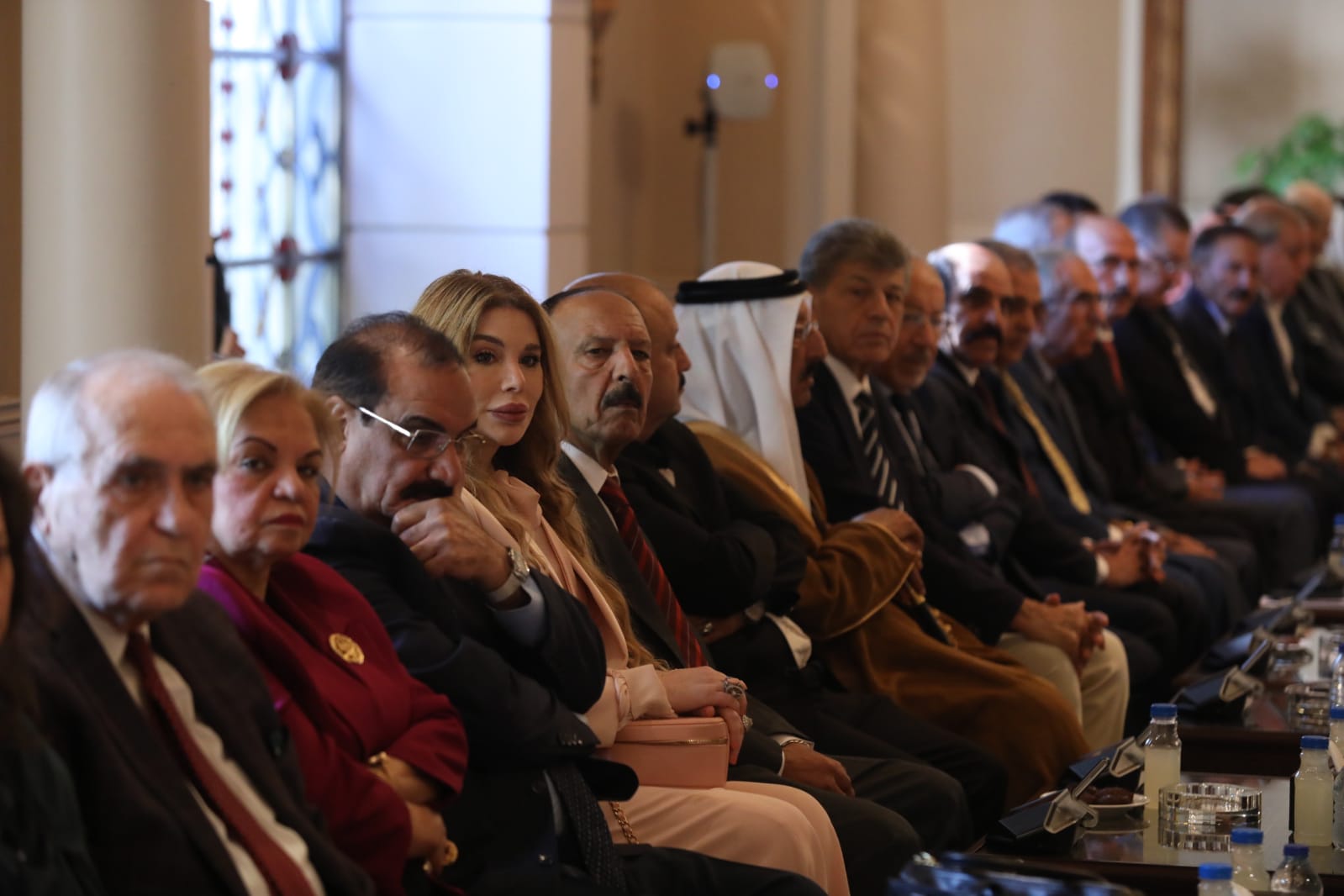 العيسوي يلتقي فعاليات ثقافية وأكاديمية وإعلامية