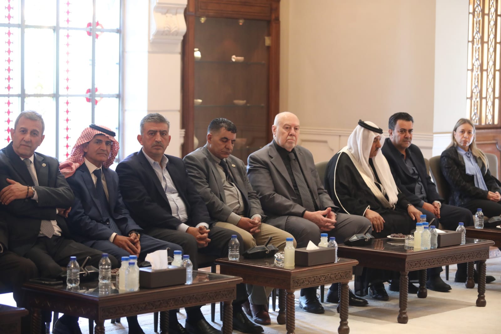 العيسوي يلتقي فعاليات ثقافية وأكاديمية وإعلامية