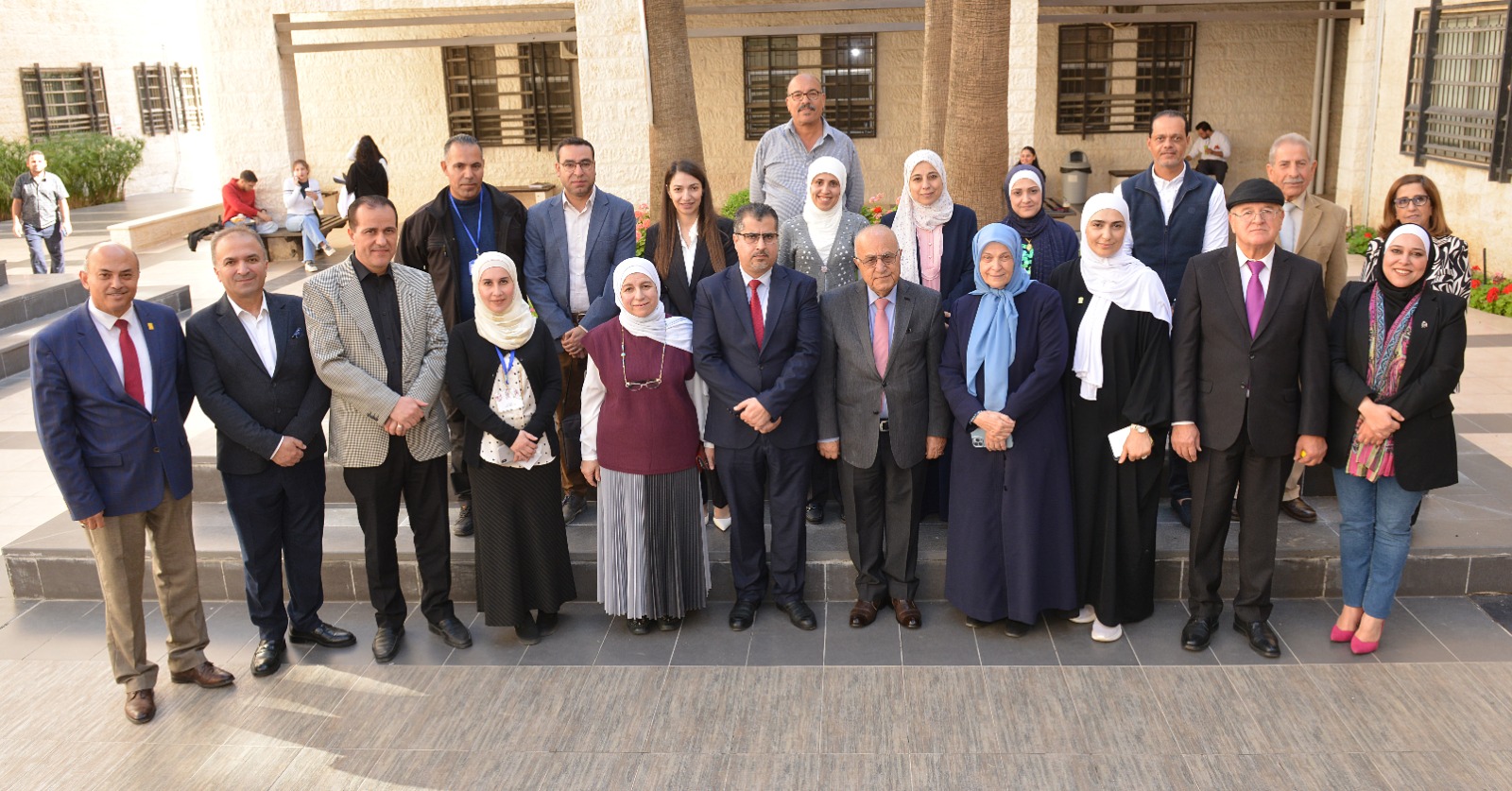 صورة حول : جامعة البترا توسع عيادة الإقلاع عن التدخين لدعم صحة الطلبة والعاملين وتعزيز الوعي بمخاطر التدخين جامعة البترا توسع عيادة الإقلاع عن التدخين لدعم صحة الطلبة والعاملين وتعزيز الوعي بمخاطر التدخين