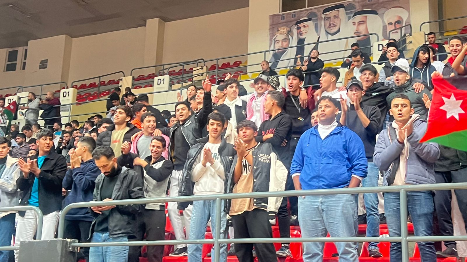منتخبنا الوطني يفرط بالنقاط الثلاث أمام الكويت (صور)