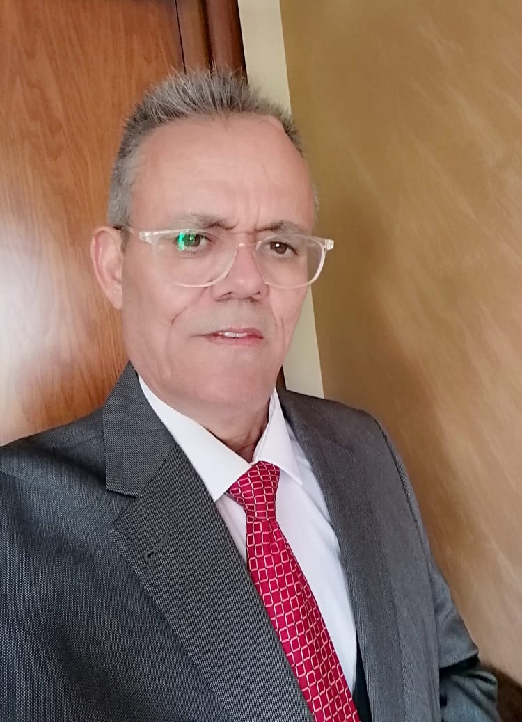 الاعتداءات على رجال الشرطة والعزف على الأوتار المغلوطة أو المأجورة