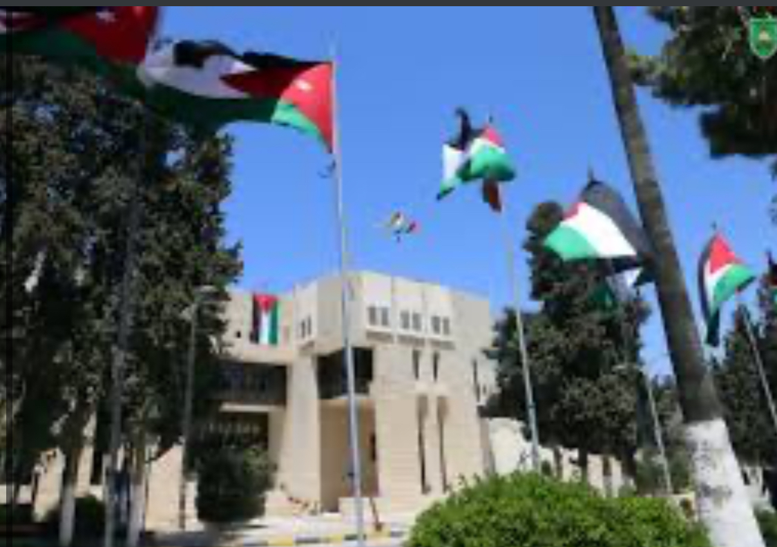 عاجل | قرار بتدريس مادة عن مضار التدخين في الجامعات الاردنية