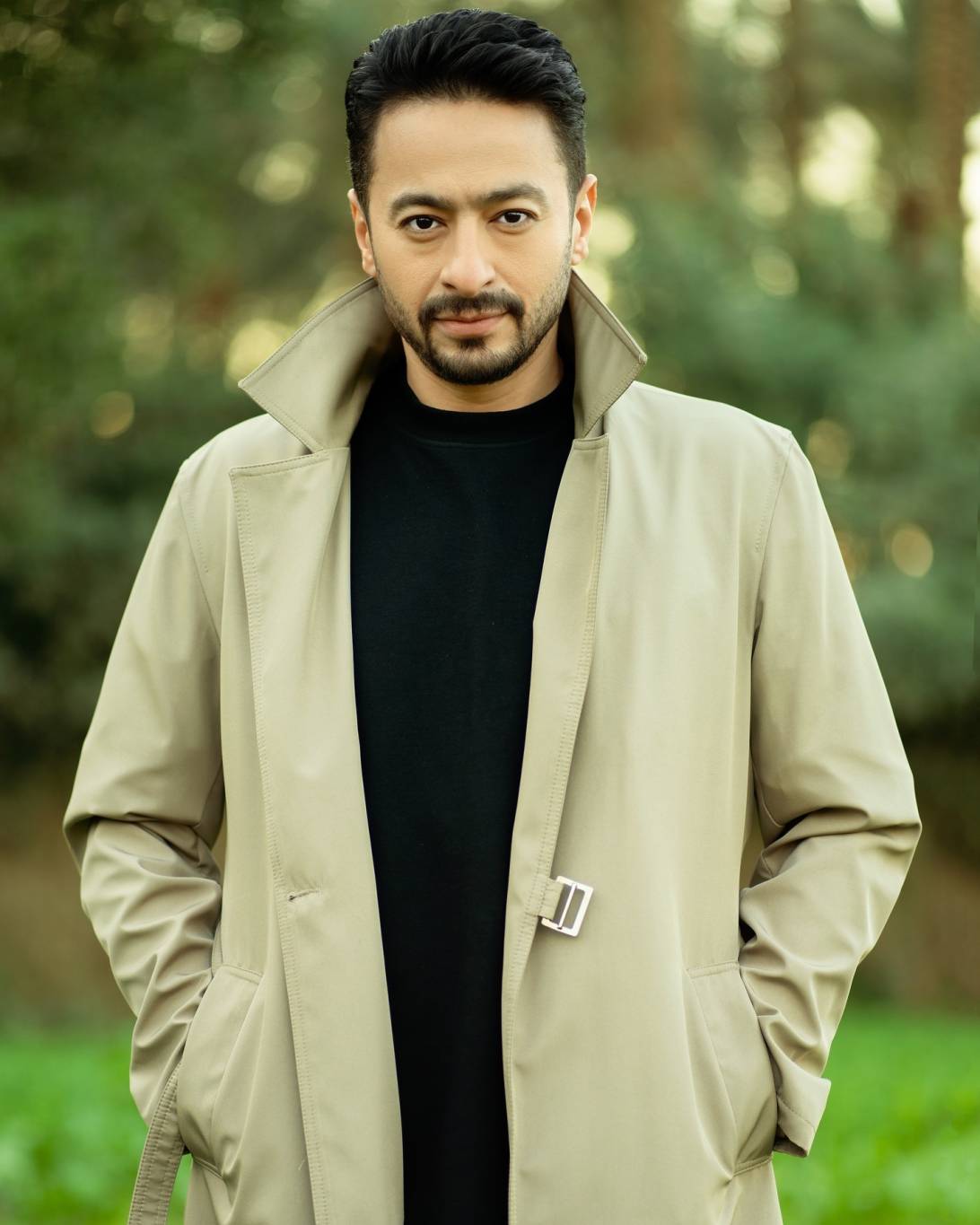 “حمادة هلال يفجع بوفاة قريب له بعد حديثه عن الحسد”