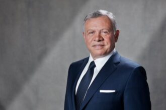 الملك يعود إلى الوطن بعد زيارة للإمارات