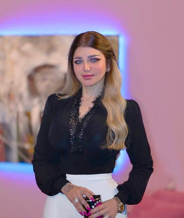 ما سبب فسخ التعاقد مع المذيعة المصرية "ياسمين الخطيب"