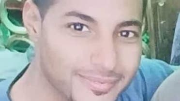 مأساه عائلة مصرية ..اثناء توصيل أحد أبناءه للمطار انقلبت السيارة ..