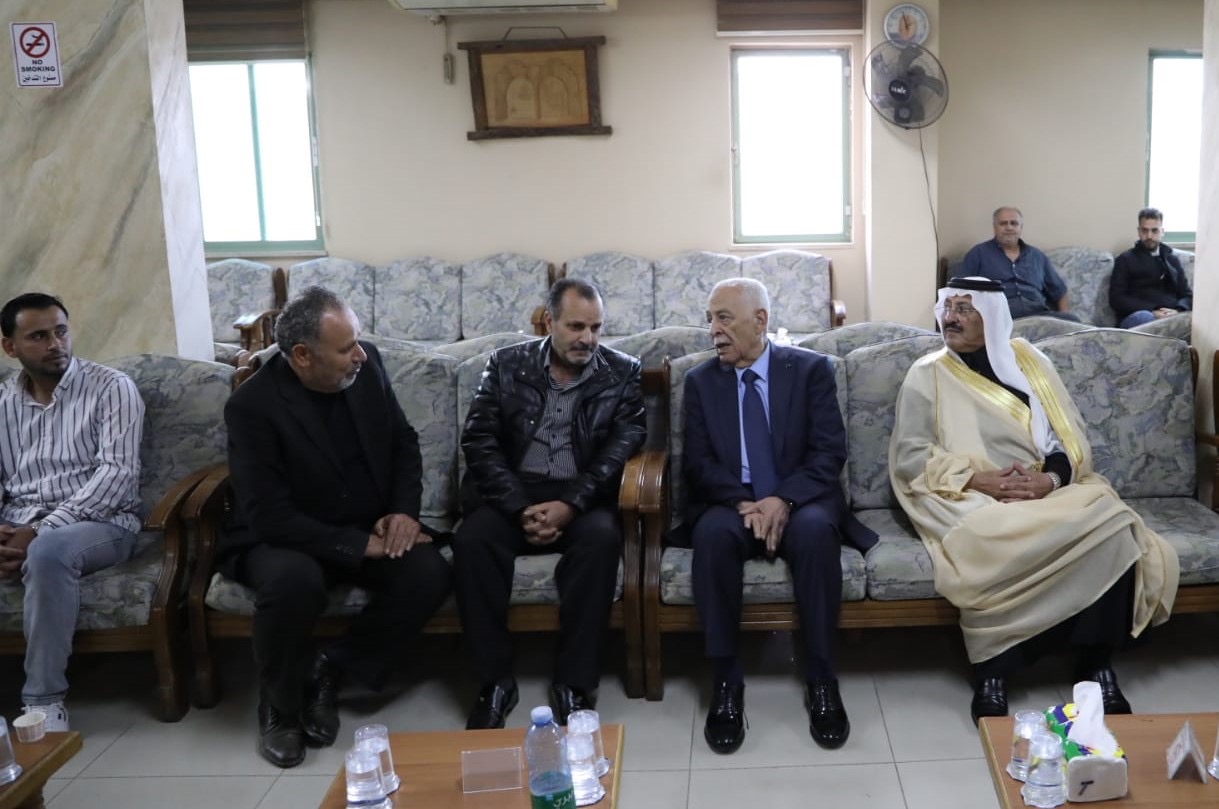 مندوبا عن الملك وولي العهد.. العيسوي يعزي أبو الغنم والعلي والتميمي