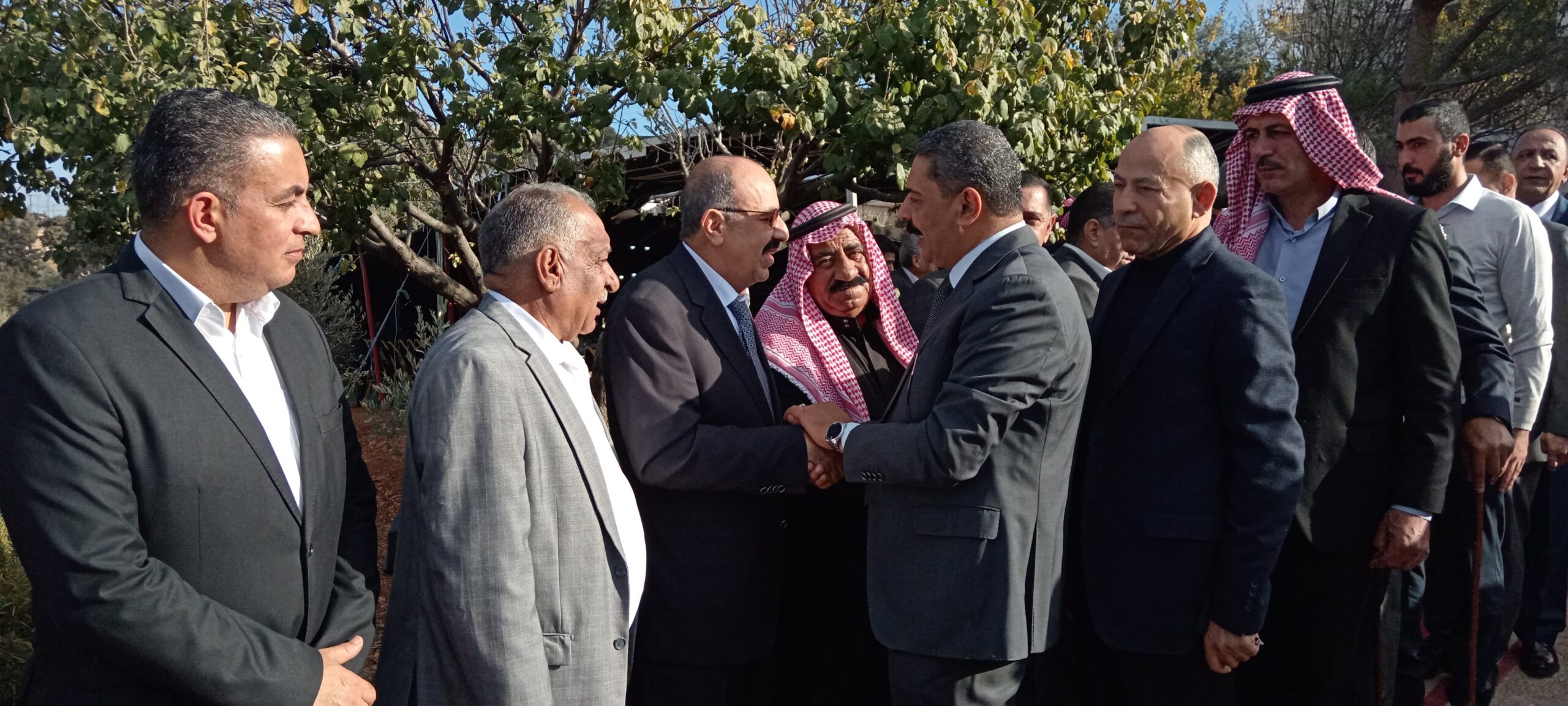 عشائر العواملة تحتفي باللواء محمد باشا العواملة في مدينة السلط
