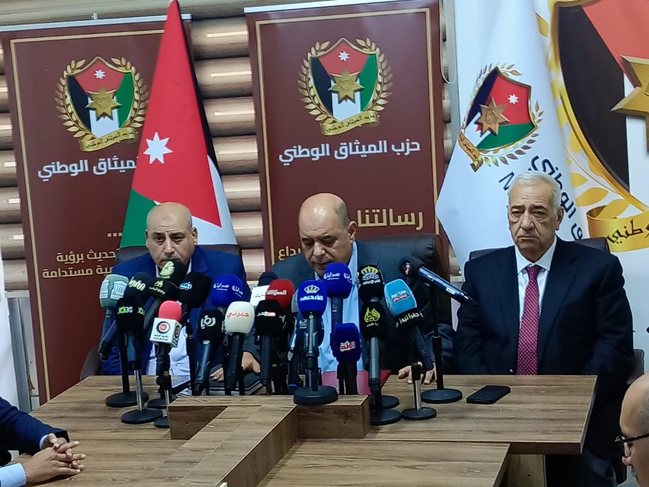 حزب الميثاق الوطني يرشح أحمد الصفدي لرئاسة مجلس النواب