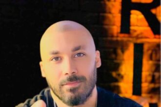 الفنان الاردني محمد قويدر يعتزل الفن نهائياً