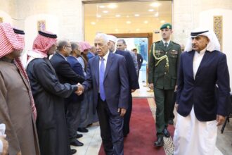 مندوبا عن الملك وولي العهد.. العيسوي يعزي العظامات والطوال