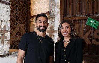 ما حقيقة ارتباط دينا الشربيني بأنس بوخش