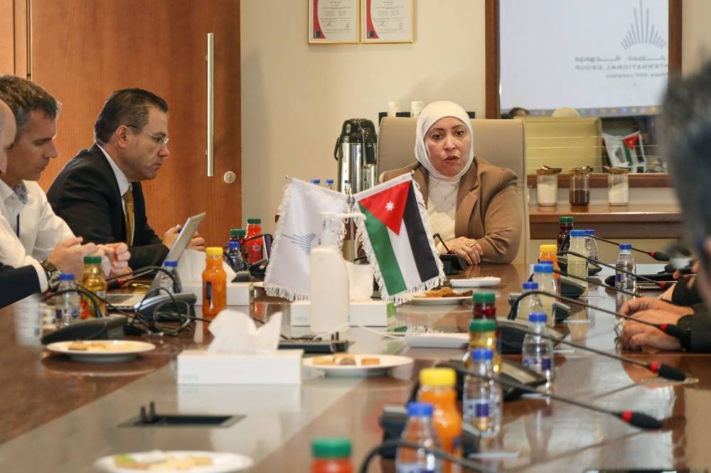عاجل| التهتموني تتفقد خدمات مطار الملكة علياء للأشخاص ذوي الإعاقة