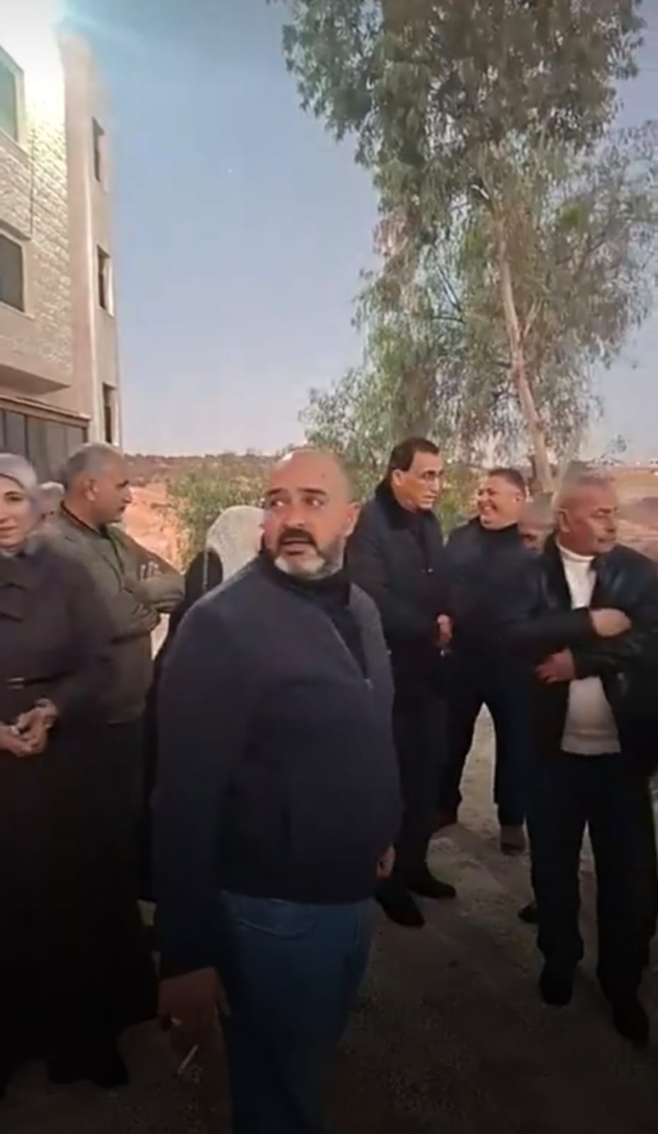 صورة حول : المعايطة يضييء شجرة عيد الميلاد مساء اليوم عند الدائرة الثقافية المعايطة يضييء شجرة عيد الميلاد مساء اليوم عند الدائرة الثقافية