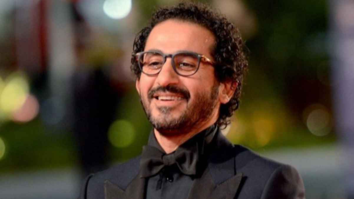احمد حلمي يلغي متابعة اصدقائة على مواقع التواصل الاجتماعي