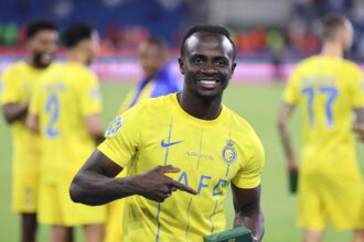 اللاعب ساديو ماني من نادي النصر إلى أين ؟