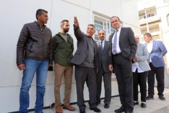عاجل | وزير الاقتصاد الرقمي يتفقد مركز الخدمات الحكومي في مأدبا