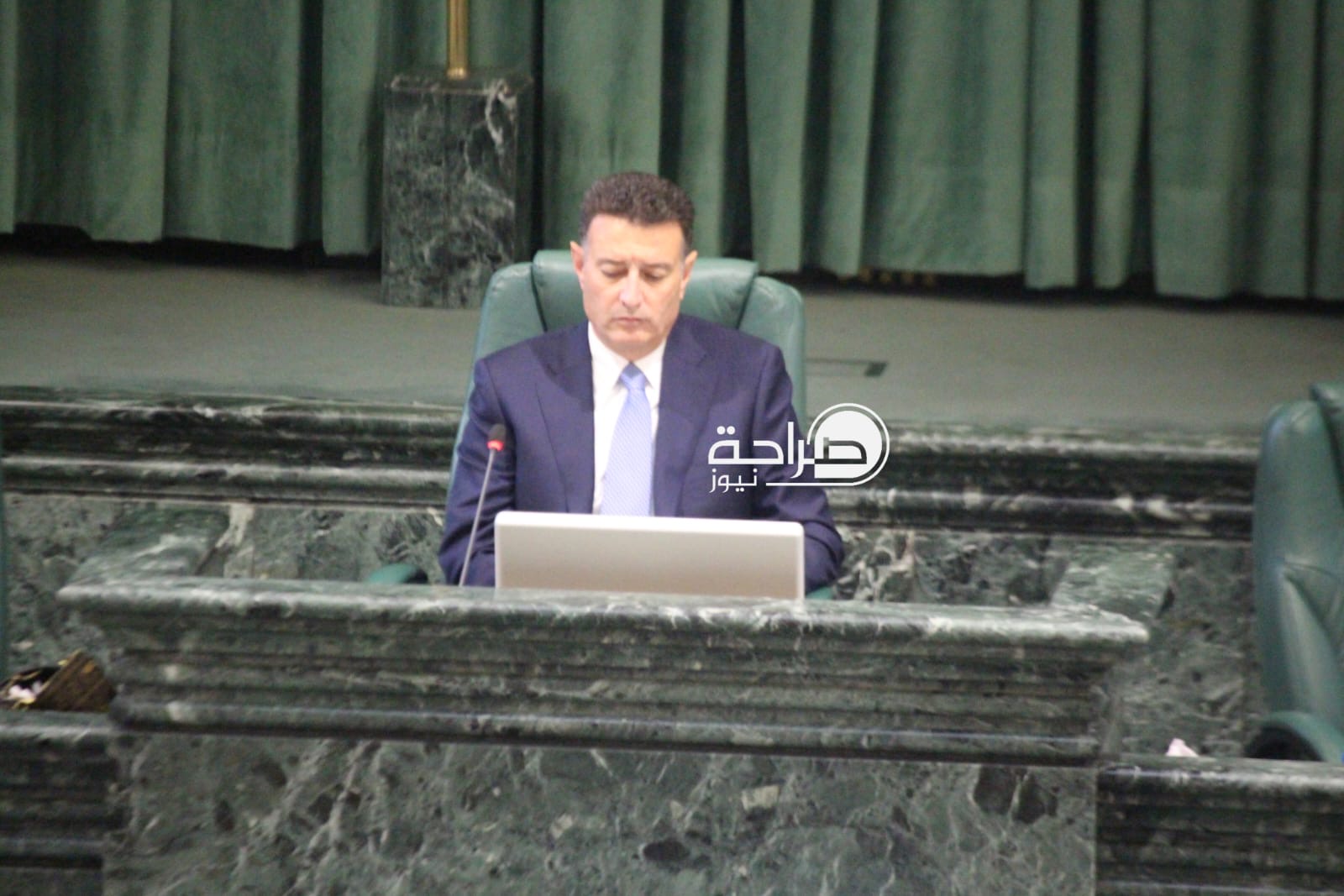 ماذا حدث بين الصفدي والنواصرة خلال جلسة النواب