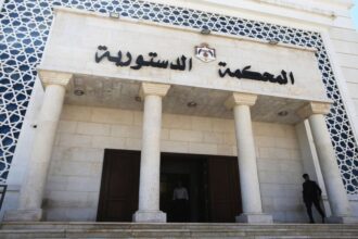 عضو المحكمة الدستورية : للنواب آليات كثيرة لكن ليس بالطرد كالذي حصل