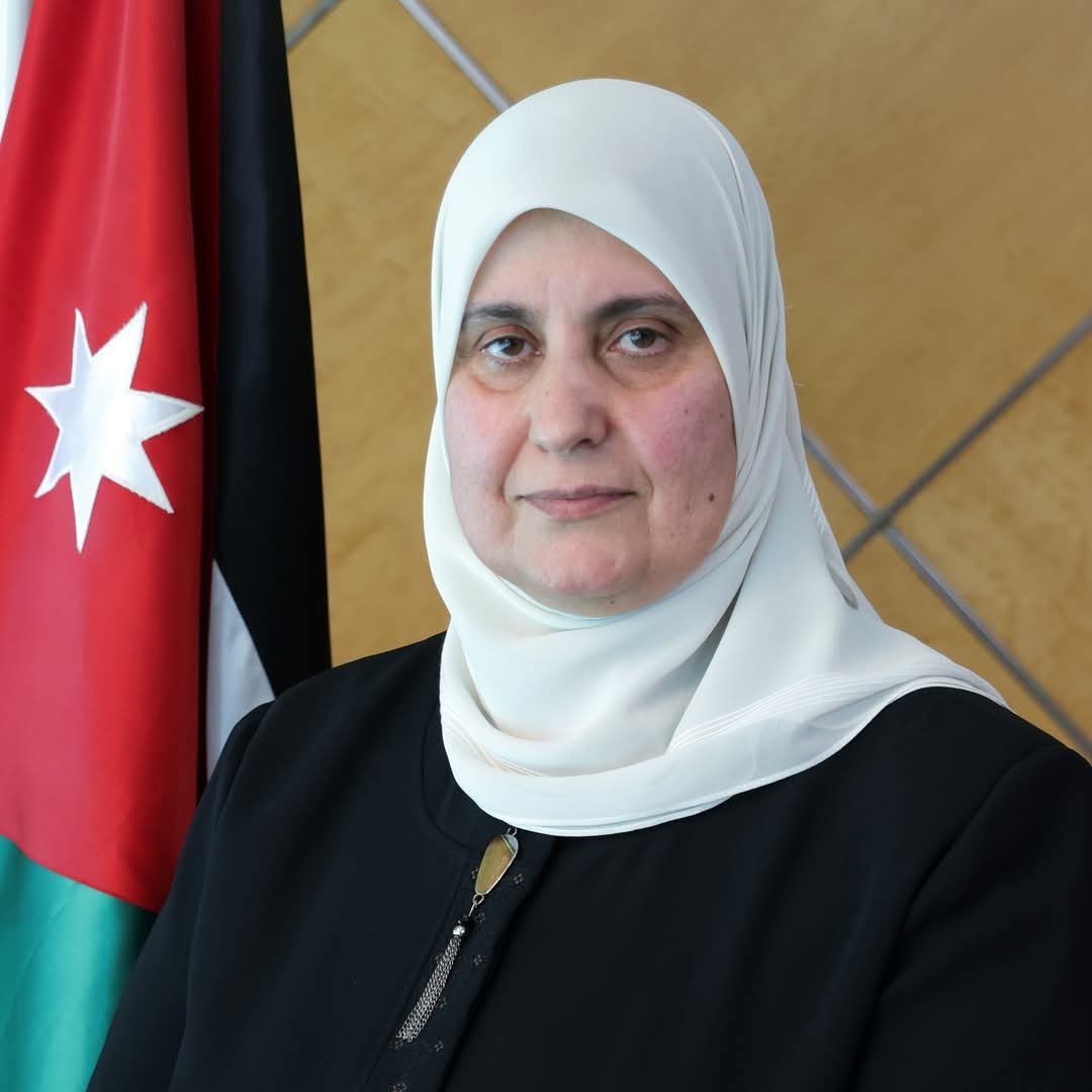 تمديد دوام جمرك الزرقاء لتخليص المركبات الكهربائية