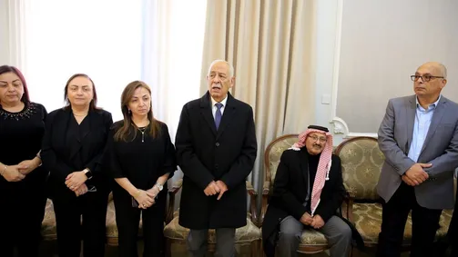 عاجل | "العيسوي" يقدم العزاء نيابة عن الملك وولي العهد لعشائر البرقان والهلسة والقضاة