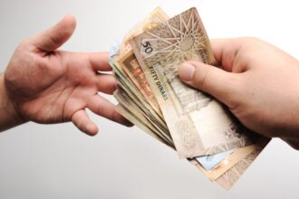 عاجل | هام لعمال المياومة .. "بلدية برقش" تقرر زيادة الأجور