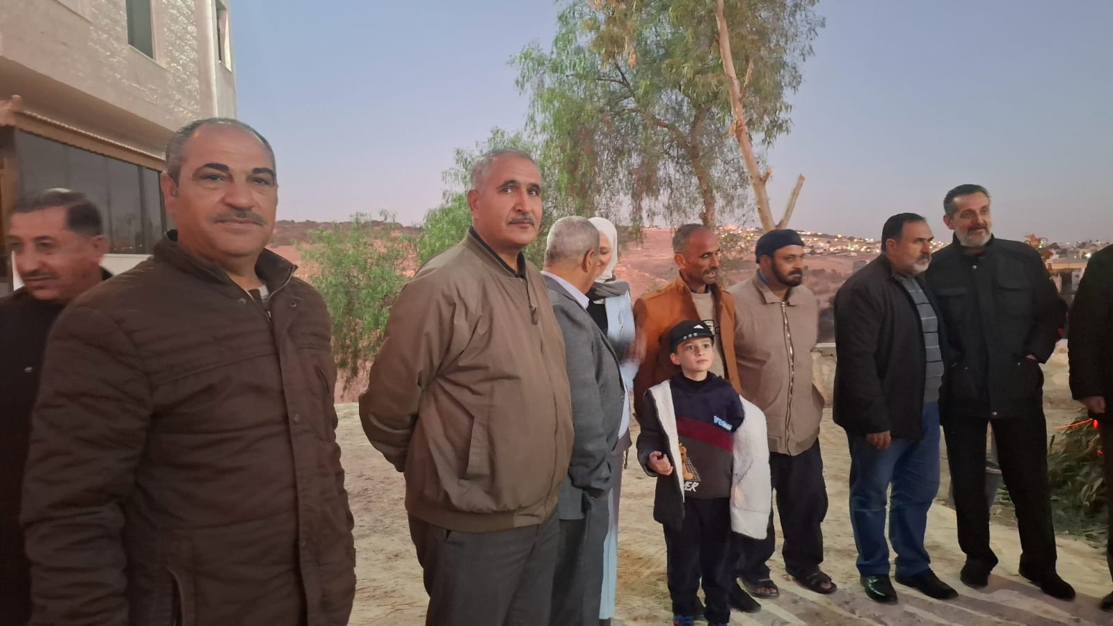 صورة حول : المعايطة يضييء شجرة عيد الميلاد مساء اليوم عند الدائرة الثقافية المعايطة يضييء شجرة عيد الميلاد مساء اليوم عند الدائرة الثقافية