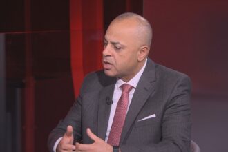 أبو صعيليك: تطوير القطاع العام جزء من مسارات التحديث