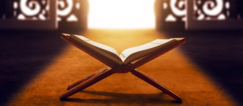 الأزهري يحذر من تحريفات في النسخ الإلكترونية للقرآن