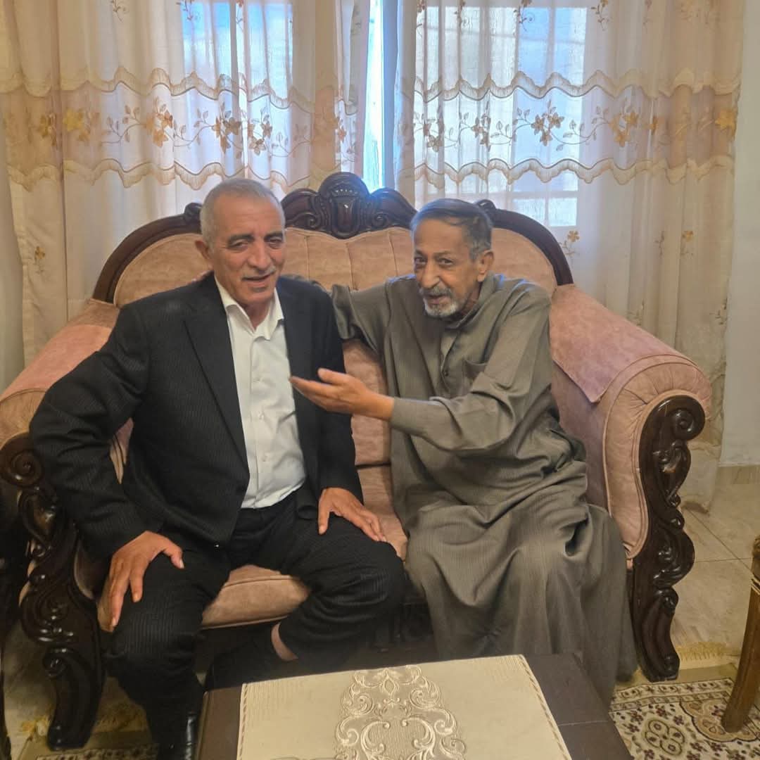 وزير الثقافة يزور الفنان "أبو الخير" للاطمئنان على صحته