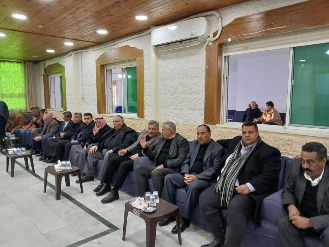 صورة حول : ديوان عشيرة المحيسن في عمان يستقبل جاهة من وجهاء العجارمة ديوان عشيرة المحيسن في عمان يستقبل جاهة من وجهاء العجارمة