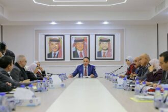 عاجل | إلغاء قرار فصل موظفي أمن مستشفى السلط الحكومي