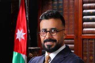"من واجهات المتاجر إلى الرقمية: التحول إلى الخدمات اللوجستية متعددة القنوات في الشرق الأوسط والأردن"