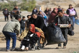 عاجل | حماس تُشيد بمواقف الأردن ومصر الرافضة لتهجير الفلسطينيين