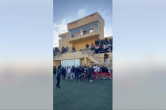 مشاجرة عنيفة في نهائي دوري الناشئين بالأردن تؤدي لإلغاء تتويج فرسان الأردن ( فيديو)
