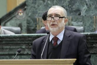 الوحش: موازنة 2025 "تقليدية" تفاقم الفقر والبطالة وتعتمد على الاقتراض