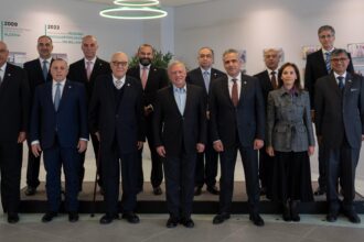 الملك يهنئ شركة دار الدواء بمناسبة الذكرى الـ50 لتأسيسها