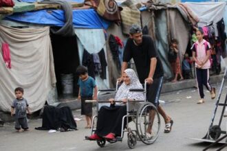 حماس تشترط هدوءاً قبل 48 ساعة لتنفيذ تبادل الأسرى