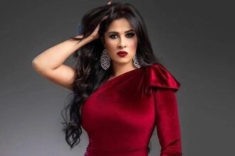 وفاة والد الفنانة ياسمين عبد العزيز