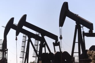 أسعار النفط تنخفض الأسبوع الماضي بعد تصريحات ترامب