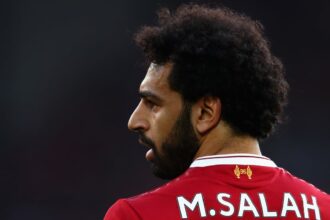 محمد صلاح يشكل صدمة في التشكيلة المثالية للدوري الإنجليزي