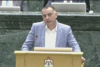 الظهراوي يفتح النار على الحكومة.. البطالة تلتهم الشباب والمخالفات تثقل كاهل الأردنيين!