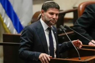 سموتريتش يشيد بترامب: رفع العقوبات عن المستوطنين خطوة عادلة