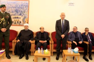 عاجل | مندوبا عن الملك وولي العهد.. العيسوي يعزي المساعدة والعبداللات