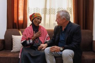 عاجل | مشهد مهيب للملك الإنسان .. فيديو وصور