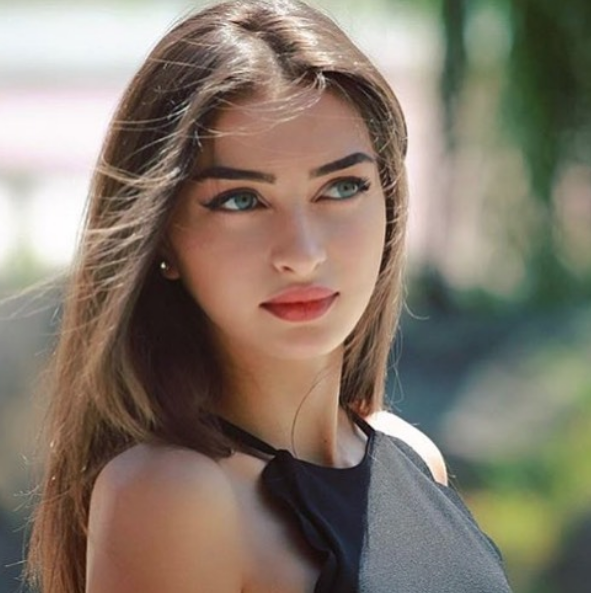 روسيا تتيح للرجل المسلم الزواج من أربع نساء وفق شروط محددة